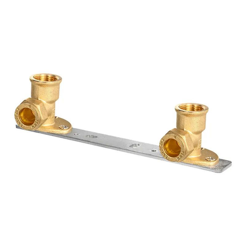 Plaque arrière de salle de bain, plaque coudée